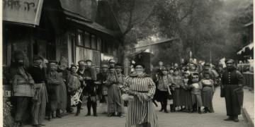 美版原神手游能玩吗？